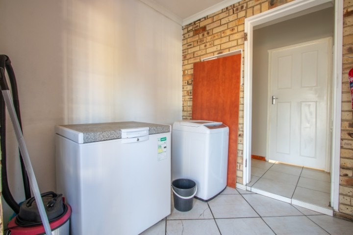 1 Bedroom Property for Sale in Die Bult North West